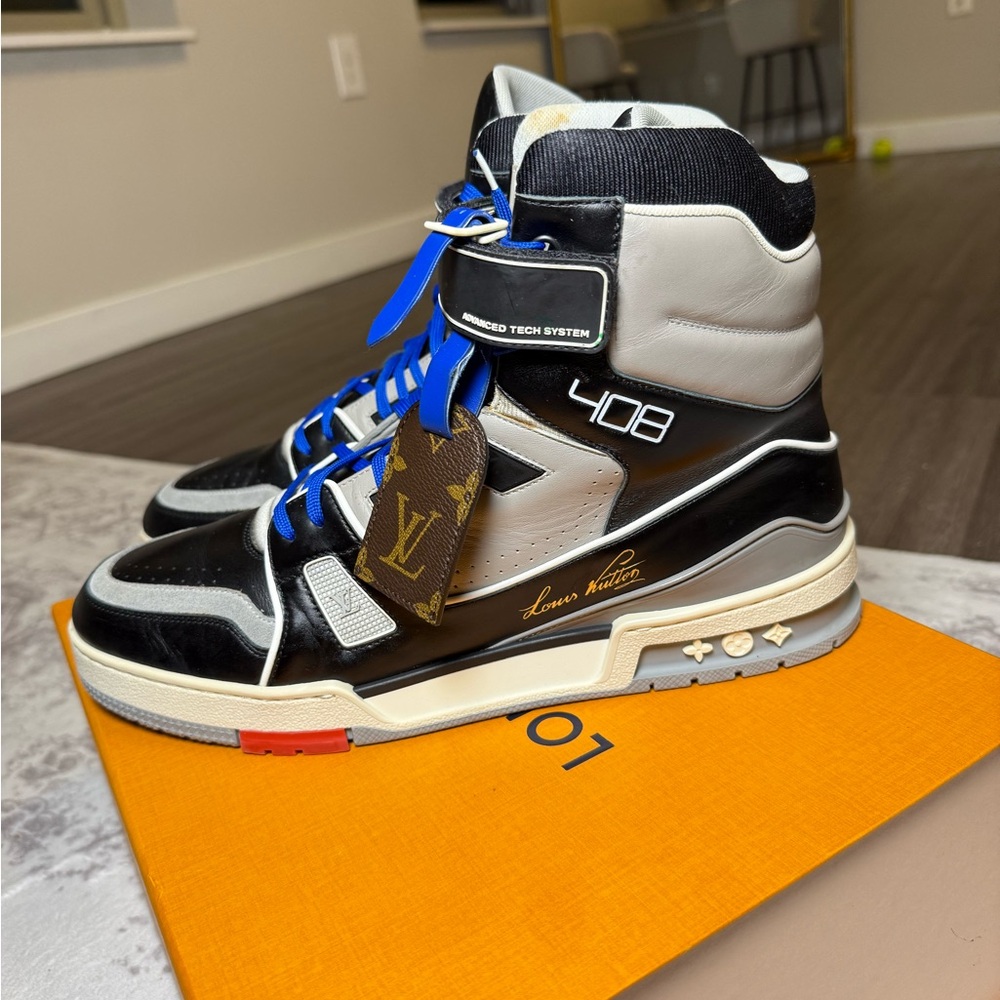 Louis Vuitton VIRGIL ALBOH (RARE) 1st Sneaker - Picture 3 of 16